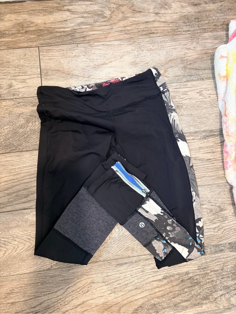 LuLuLemon Black Bottoms with Light Blue Trim